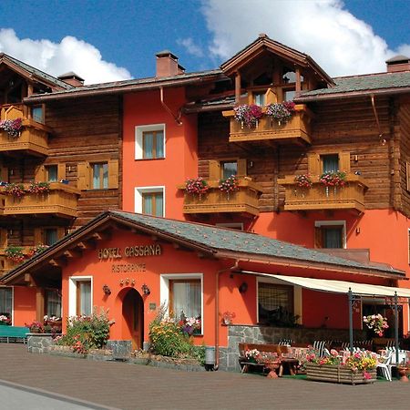 Hotel Ristorante Cassana Livigno Buitenkant foto