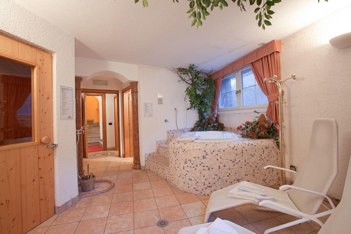Hotel Ristorante Cassana Livigno Buitenkant foto