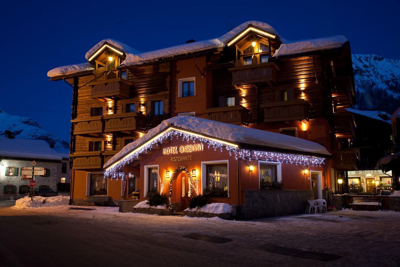 Hotel Ristorante Cassana Livigno Buitenkant foto