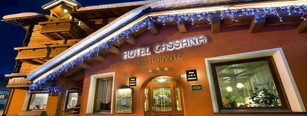 Hotel Ristorante Cassana Livigno Buitenkant foto