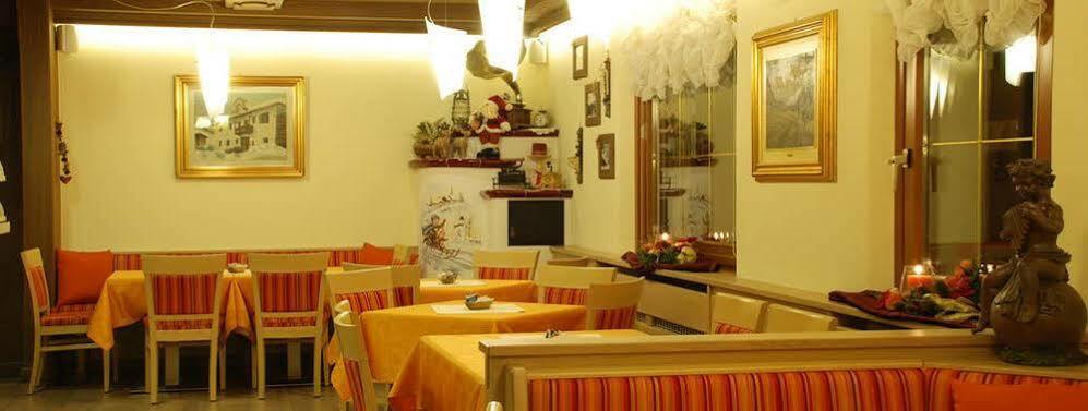 Hotel Ristorante Cassana Livigno Buitenkant foto