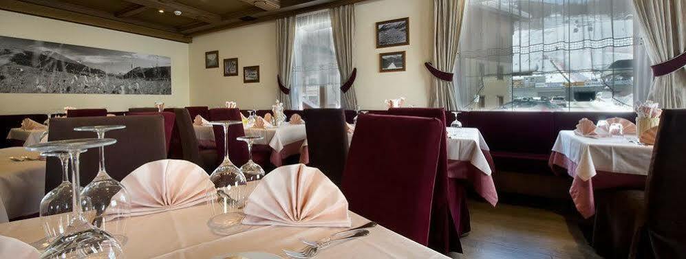 Hotel Ristorante Cassana Livigno Buitenkant foto